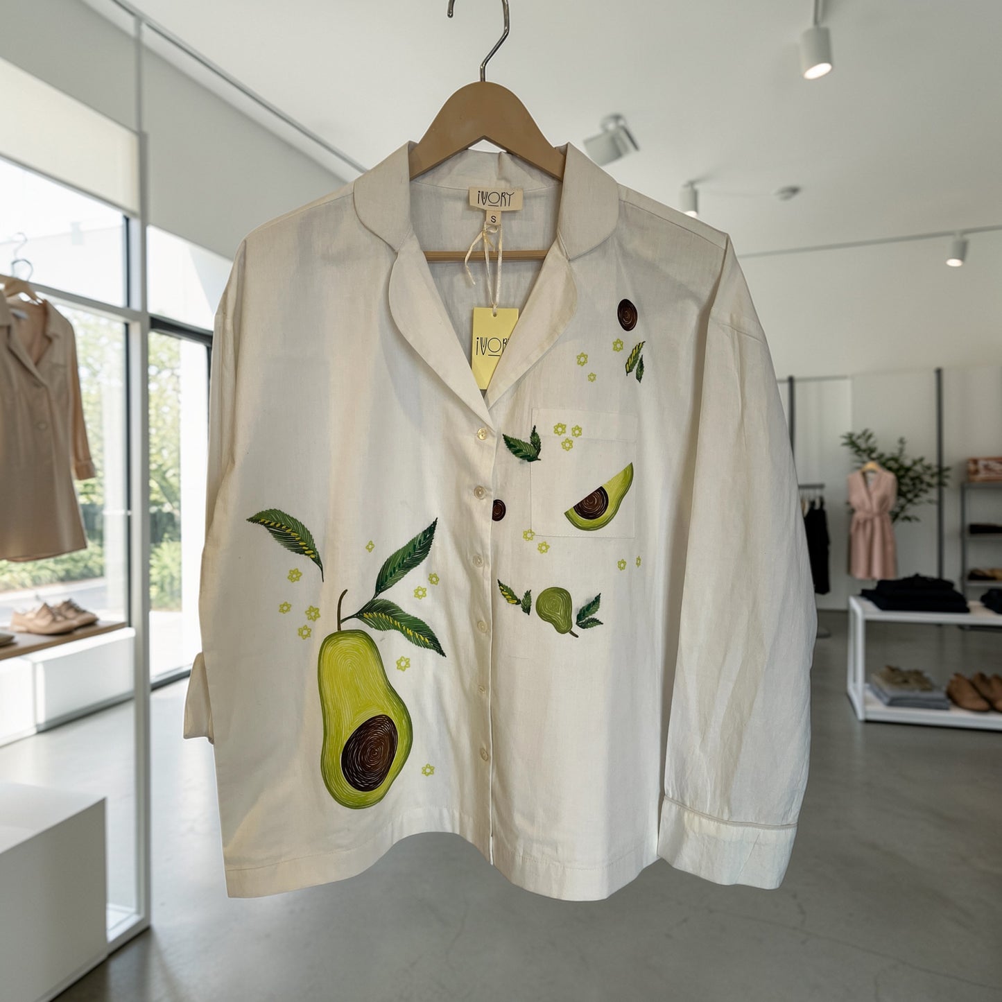 AVOCADO REVER SHIRT